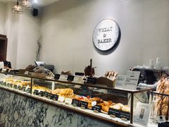 面包甜点陈列柜-WHEAT&BAKER-麥(凯德来福士店)