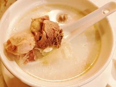 牛奶雪耳炖鲜鸡汤-裕.鹅庄