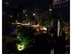 -耍哥串串香(香月湖店)