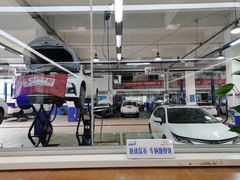 -南充通源宝马4S店(高坪店)