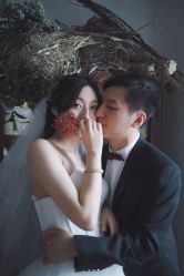 -艾朵婚纱