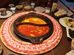 网红大圈肥牛-九牧鱻·渝老鬼重庆火锅(人民路店)