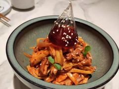 -渔语鱼酸菜鱼新川菜(来福士店)