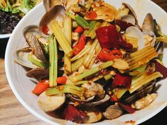 香辣花甲-二孃鸡爪爪(东风路总店)
