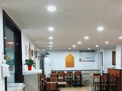 大堂-草桥清真牛肉锅贴扁食店