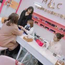 -蜜丝卡伦美甲美睫半永久
