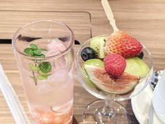 -上海浦东保时捷中心