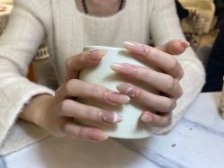 -梵莎美甲美睫