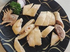 白切贰佰鸡皇&nbsp;&nbsp;半只-南海渔村 (流花湖店)