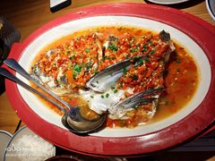 巡湘剁椒鱼头-巡湘记·地道湖南菜(王府井店)