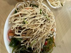 -闫家驴肉老店(华电一校店)
