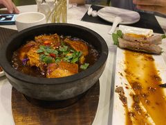 傣家石锅焖豆腐-滇越乘象云南餐厅(豆各庄店)