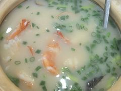 -粤盛海鲜平价店(洛溪食街店)