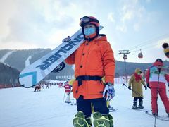-亚布力新体委滑雪场