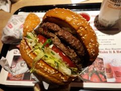 -The Habit Burger Grill 哈比特汉堡(复兴soho店)