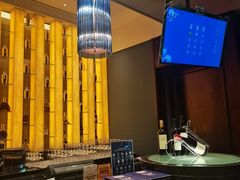 -龙虾酒吧扒房(宁波香格里拉店)