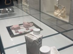 -CHANEL(恒隆广场店)