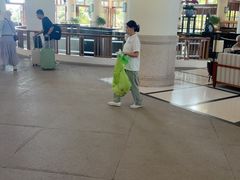 -亚龙湾喜来登·美景台大堂吧