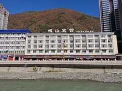 -邱二餐馆