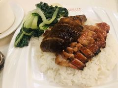 -香港新发烧腊茶餐厅(万象店)
