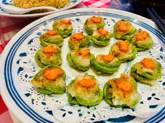 蟹黄墨鱼饼-龙桥私厨·姜花菊花过桥鱼·顺德菜(容桂店)