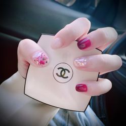 -涂tu指甲日式美甲美睫店
