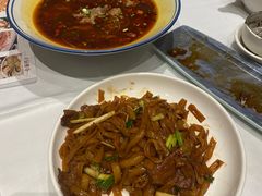 干炒牛河-稻香酒家·34年老字号·港式粤菜(汉街店)