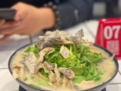 -肥汁米蘭香港米线(长宁来福士店)