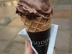 -百美汇影城(LUXE嘉里中心店)