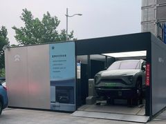 -蔚来中心(北京中关村店)