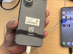 -华为授权体验店(中山公园来福士)