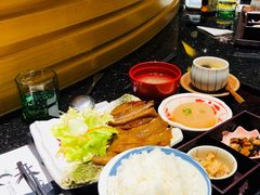 碳烤松板肉定食-味太助·银饭食堂(中华城店)