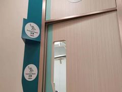 -维乐口腔(美维云门诊陆家嘴店)