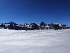 -希尔特峰
