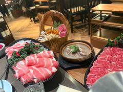 -捞王锅物料理(上海世茂广场店)