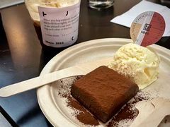 -HUGS coffee(东区店)
