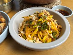 柠檬辣青芒手撕鸡-SHAN山(前滩太古里店)