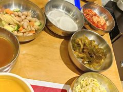 -老炉家木炭烤肉(长江国际店)