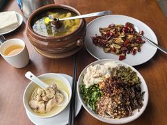 -怡得观滇餐厅·地道昆明菜·1996(海埂大坝店)