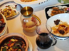 -八府香鸭·啫啫煲(华山路店)