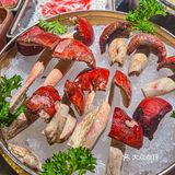 又🈶新菌子红伞伞，就问妳吃过没❓