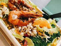 鲜虾谷物牛油果沙拉-POKEE VIA&Brunch·维娅(重庆来福士店)