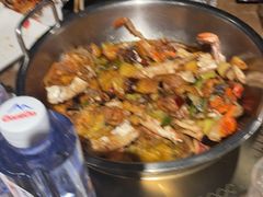 -七欣天香辣蟹火锅(上海银亿滨江店)