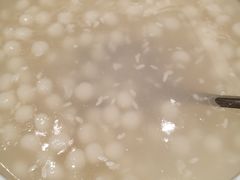 -鸿一饭店(隐秀路店)