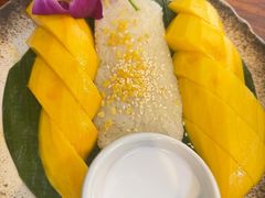 -Dang restaurant (patong phuket)