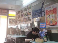 -食惠里小笼包面馆(越秀店)