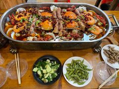 -老东镇啤酒屋海鲜加工·蒸汽海鲜·海鲜烧烤(台东店)