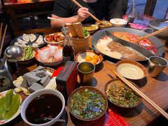 -萍姐火锅·公路夜市(武汉首店)