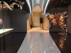 -上海虹桥中心爱琴海亚朵S酒店