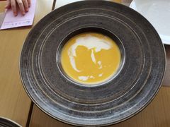 -杏荟旋转餐厅(广州爱群店)